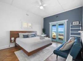 Belle Escapes - Sea Glass Cottage on the Esplanade