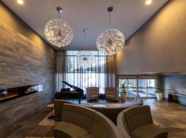 Georgian Bay Hotel Trademark Collection by Wyndham，位于科灵伍德的酒店