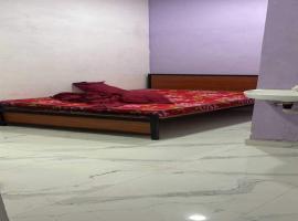 Hotel O Forest Villa，位于Chandrapur的酒店