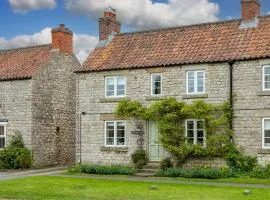 Pretty Yorkshire Stone Cottage Harome
