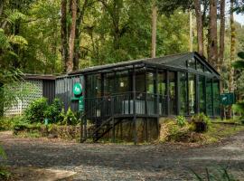 Bobocabin Ranca Upas, Bandung，位于万隆的酒店