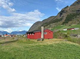 1 Bedroom Awesome Home In Vik I Sogn，位于Vikøyri的酒店