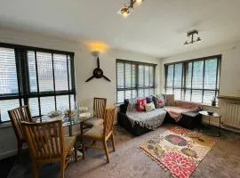 Fly Hi-Town Centre Apartment