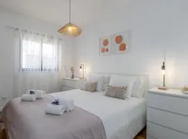 Nest by the Lagoa, Carvalhal