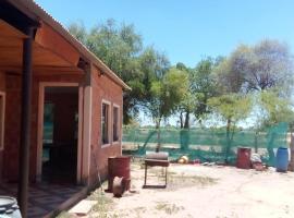 Hospedaje El Quebracho，位于Caña de Castilla的酒店
