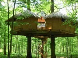 Domaine de Fontaine Châtel，位于Saint-Germain-des-Essourts的酒店