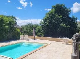 Charmant gîte en pierres