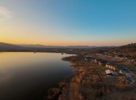 Lake Hill Karkonosze Resort & Spa，位于索斯诺夫卡的酒店