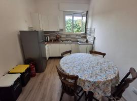 Al Mare，位于皮内托的酒店