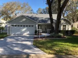 119 Z2b VILLAGE LA ZAMORA by REMAX Premier