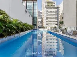 Studio c/ Piscina próximo a Catedral da Sé CGF135