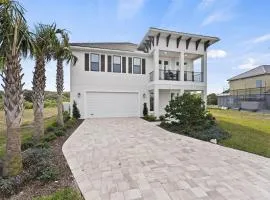 Luxurious New Home -Game Room & View by Beachfront