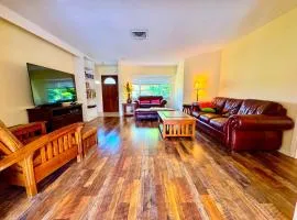 Charming West Bradenton House