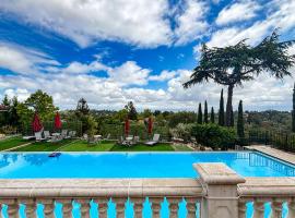 5BR Luxury with KTV, Pool, View, Near Stanford，位于Los Altos Hills的酒店