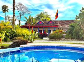 El Percal Hacienda Hotel，位于蒙特内哥罗的酒店