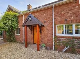 Spacious apartment in Bicknoller