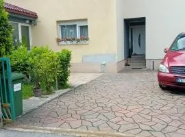 Apartments with parking space Samobor, Prigorje - 23690