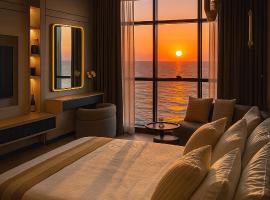 Beachfront , luxurious holiday homes with sea view，位于阿吉曼的海滩酒店