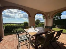 Podere Morena with sea view, private terrace by ToscanaTour Greg