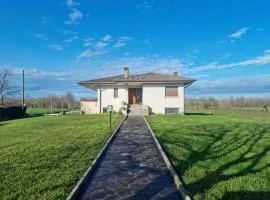 In campagna vicino al mare