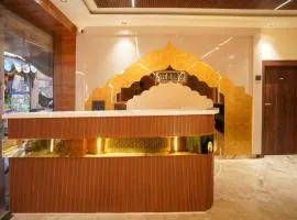 Hotel Al Aziz Palace 30 Mts from Dargah Sharif