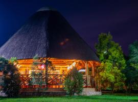 African Roots Guesthouse Entebbe，位于恩德培的酒店