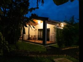 Susa Gardens Resort，位于鲁亨盖里的酒店