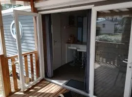 MH 285 O'HARA 3 chambres et 1 salle de bain dans camping 4 étoiles