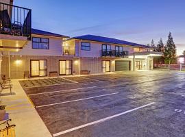 BKs Premier Motel Hamilton，位于汉密尔顿的酒店