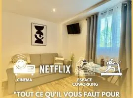 Studio 1 - Cinéma Sport Parking - DABNB