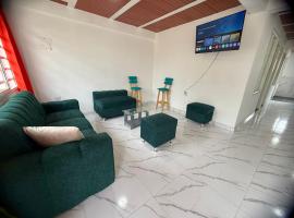 Apartamento Piso 1 Casa 6 Hotel Atlantis，位于Líbano的酒店