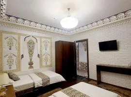 Hotel Gulnaraxanum Boutique This hotel is nearby the center of the old city Every room decorated in the unique style