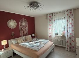 Superior Haus 120 qm mit Garten，位于杜塞尔多夫的酒店