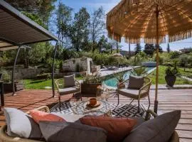 Villa de Charme avec Piscine Calme & Élégance