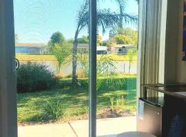 Small Lakeview Suite Near Disney & Universal