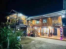 Homestay Quyền Đen