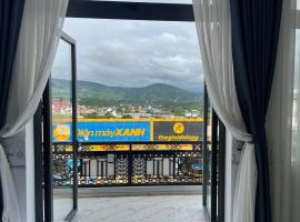 Nhà Nghỉ Hoàng Giang，位于Tiên Hai的酒店