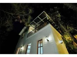 The Rasberry Homestay Villa