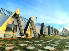 Romnea Moon Resort，位于Krong Saen Monourom的酒店