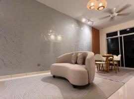 DQuatro Homestay，位于Kampong Jelatang的酒店