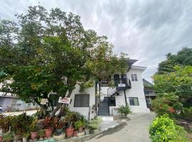 Roomstay Cikgu Mie，位于峇六拜的酒店