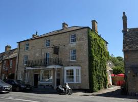 The Market Tavern，位于Bampton的酒店