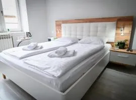 Old Town Whisper Apartments