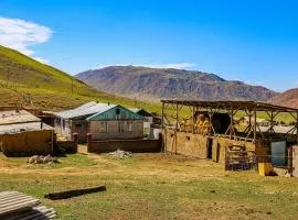 TASTAR ATA mountains