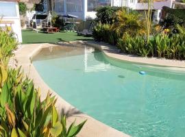Finca Maradentro - private pool and jacuzzi with ocean view，位于Arafo的酒店