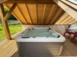 Chalet du saut de la bourrique, plain-pied, SPA couvert, terrain clôturé