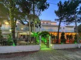 Bar Restorant Hotel “ MANI “