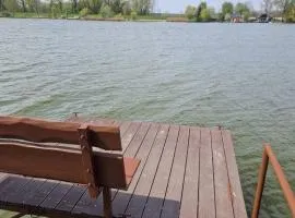 Félholdas Pagony Tass A apartman
