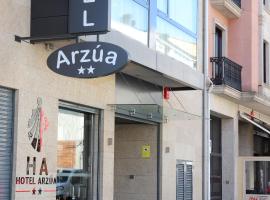 HOTEL ARZÚA，位于阿尔苏阿的酒店