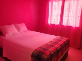 EL REY Hotel & Restaurant，位于贝尔莫潘的宠物友好酒店